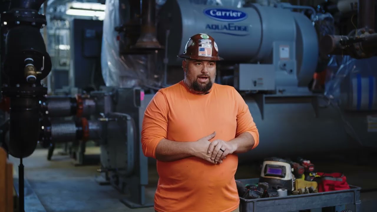 Henson Robinson Company - 1600-Ton Chiller Replacement thumbnail